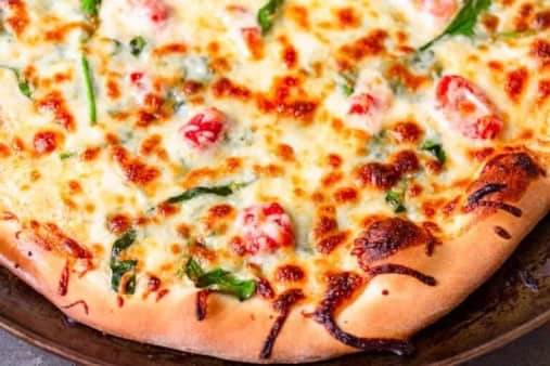 16" White Special Pizza