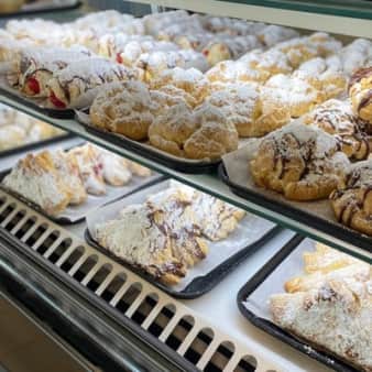 image of Cream Puff