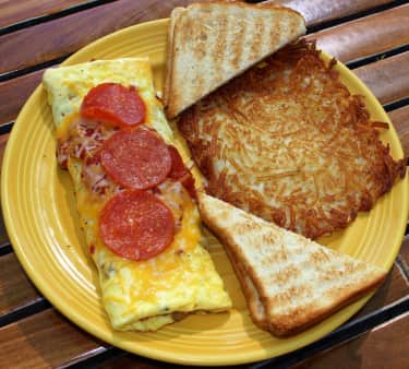 image of  Alli's Pizza Omelet    