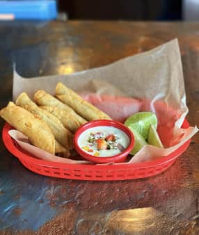 image of TAQUITOS CON QUESO