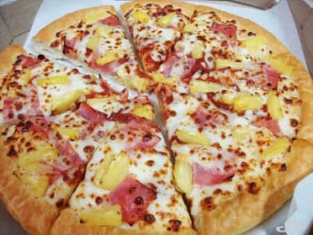 16" Hawaiian Fruit Pizza
