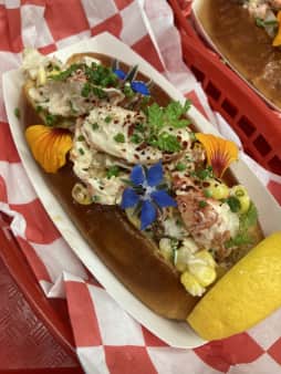 image of LOBSTER ROLL