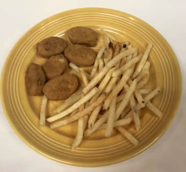#Kids Chicken Nuggets & Fries