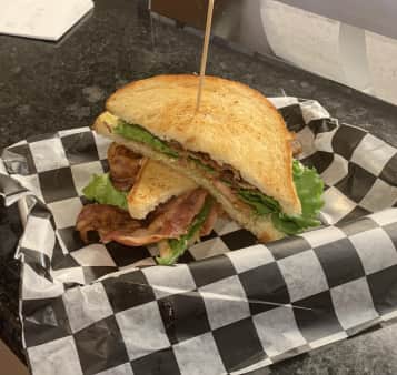Classic BLT
