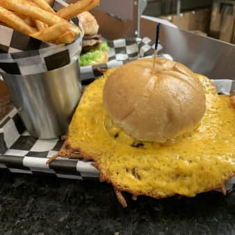 Squeeze Burger w/Cheese