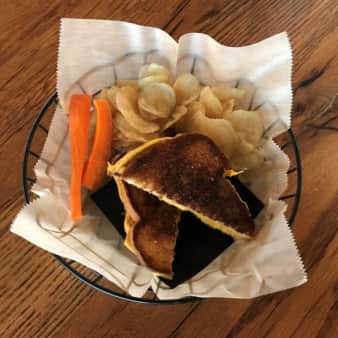 GRILLED CHEESE KID
