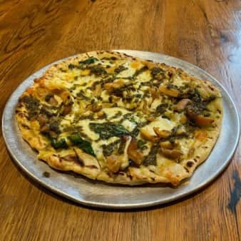 Chicken Pesto Flatbread