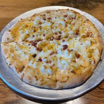 Pizza Beer Mac & Cheese