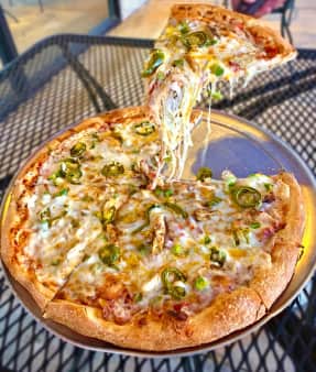 GF Chicken Deliciosa Fajita Pizza