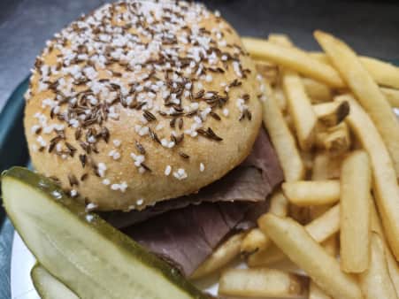 image of Beef on Weck Sandwich