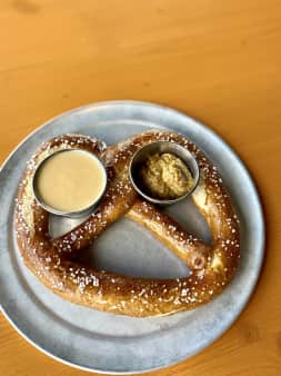 image of Ralf's Bavarian Pretzel & Beer Cheese