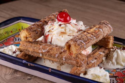image of Canasta Churros