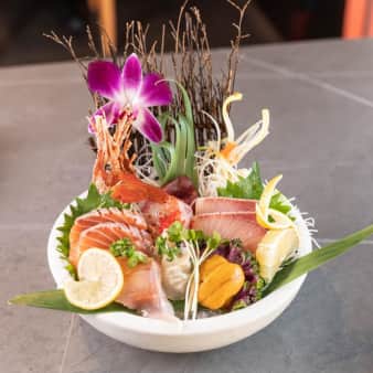 image of Omakase Sashimi Experience 