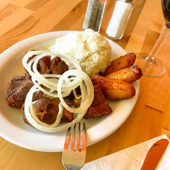 image of #9 Fried Pork Chunks/Masas de Puerco Fritas