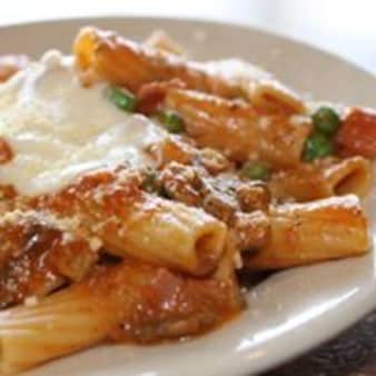 image of Rigatoni Carbonara (Serves 8-10)