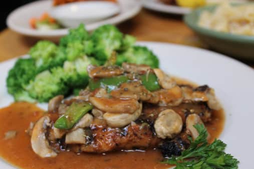 image of Lunch Chicken Marsala