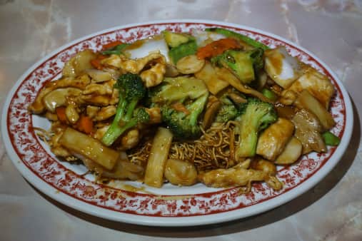image of Chicken Cantonese Chow Mein