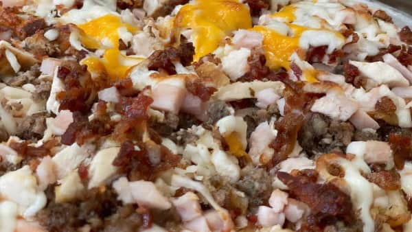 image of Mega Meat Pizza