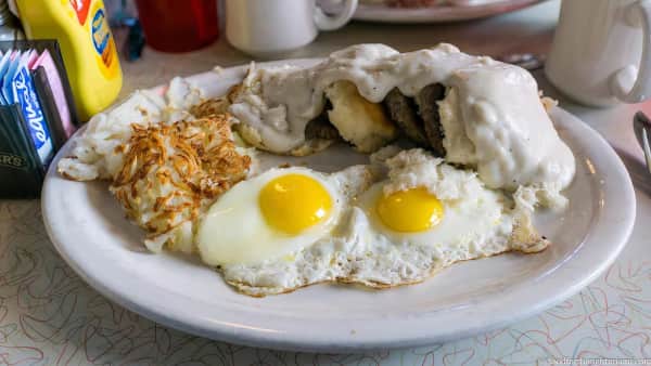 image of Eggs Redneck Breakfast Plate