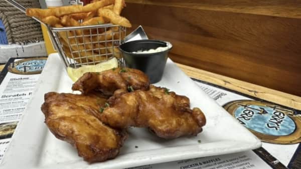 image of Beer Battered Fish & Chips (3 Filets)
