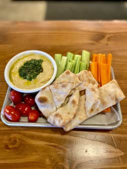 image of Hummus & Veggie Plate