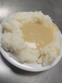 image of Mashed Potatoes w/ Gravy