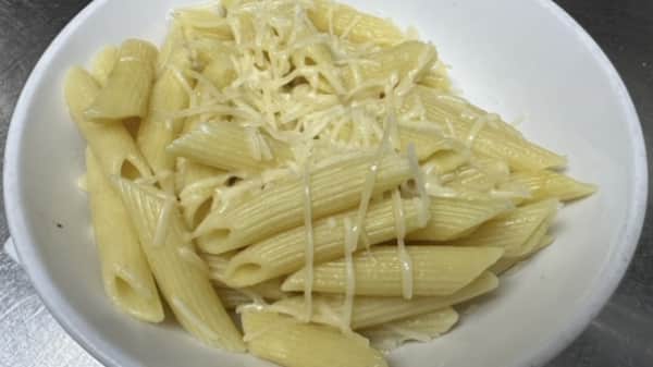 image of Kids Butter Noodles NOT VEGAN, add PARM