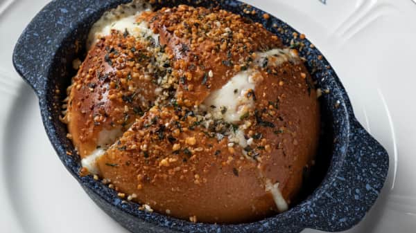 image of Bread Service