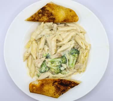 image of Chicken & Broccoli Alfredo