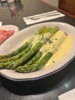 image of Grilled Asparagus with Hollandaise
