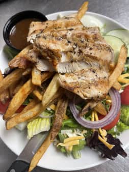 image of Grilled Chicken Salad