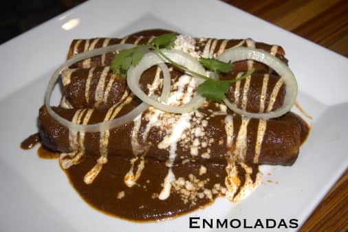 image of Enmoladas