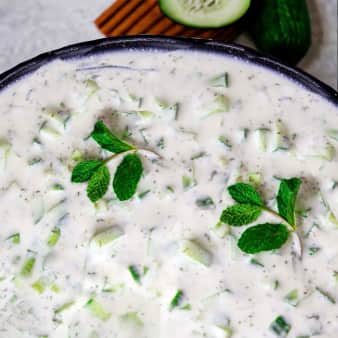 image of 39.99Yogurt & Cucumber Dip Half Tray