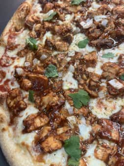 image of LG BBQ White Pizza