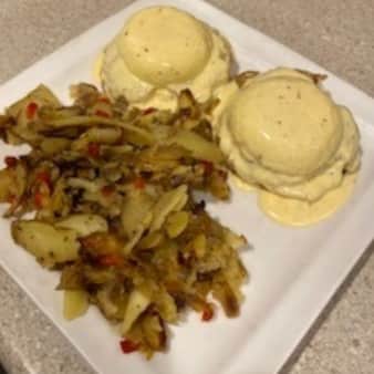 image of Crabby Benedicts