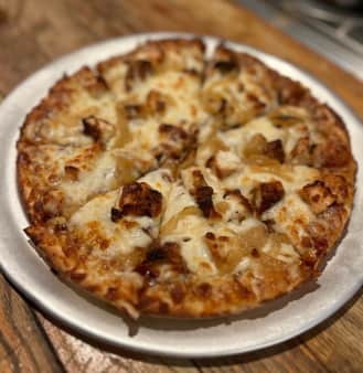 image of SMALL- BBQ CHICKEN PIZZA