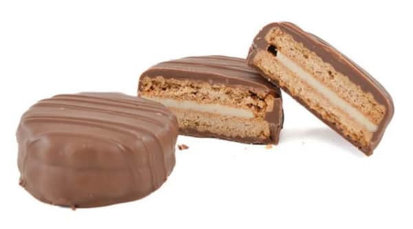 image of Snickerdoodle Sandwich Cookie - Lil' Turtles