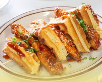 image of Nashville Hot Chicken & Waffles