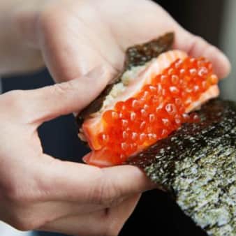 image of Salmon Ikura Hand Roll