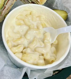 image of White cheddar Mac N Cheese