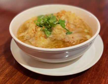 image of Ba-Mee Geaw Nam