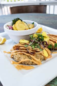image of Crab Cakes Entree