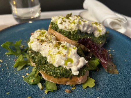 image of Crostini di Stracciatella