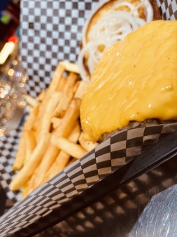 image of Cheeseburger