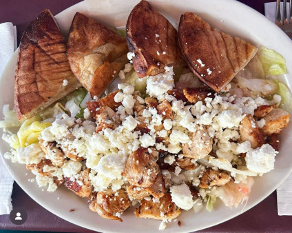 image of Chicken souvlaki Salad