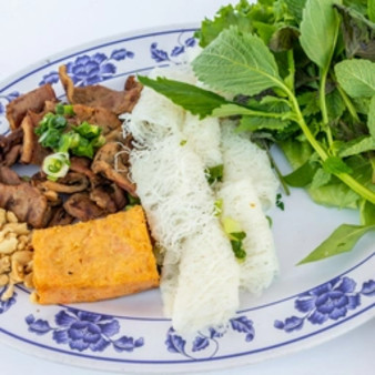 image of 33. Beef & Shrimp Verm Cake