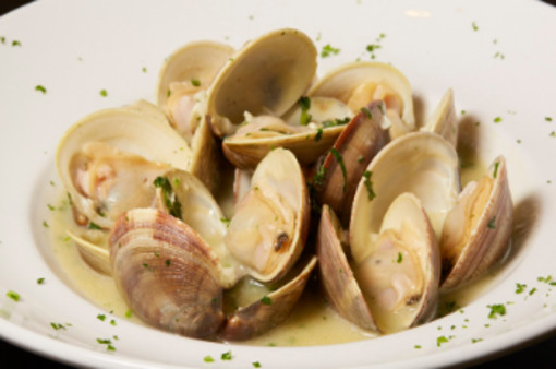 image of Garlic White Wine Clams