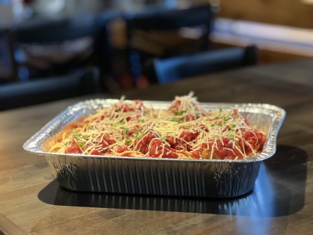 image of Spaghetti w/ Meatballs