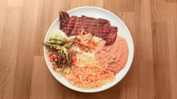 image of 3. Carne Asada