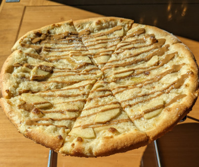image of 12" APPLE PIE